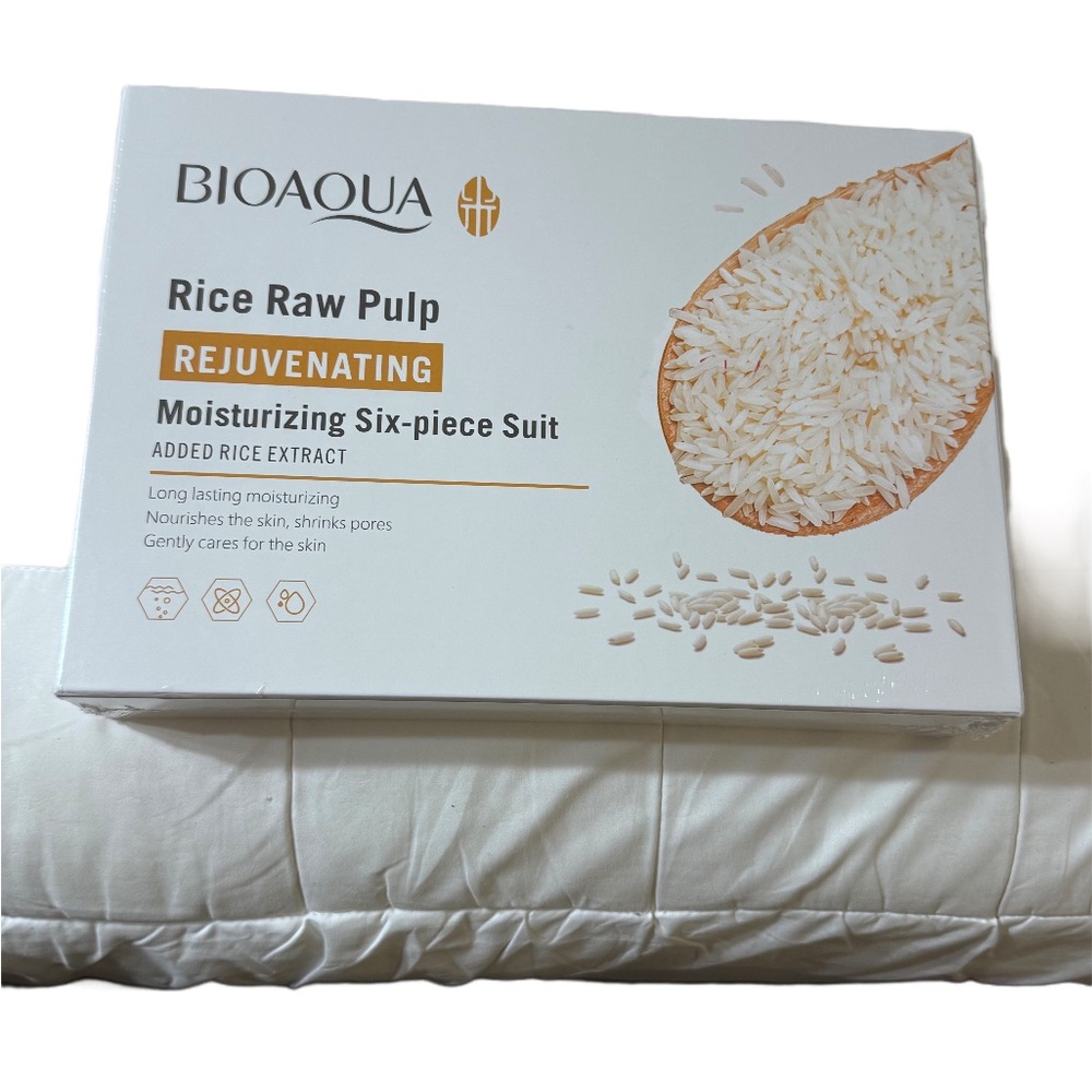 Aqua Rice Raw Pulp Skincare Collection